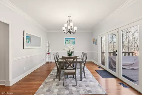 Dining - 309 High Blf, Aurora, OH 44202 photo 2 of 3