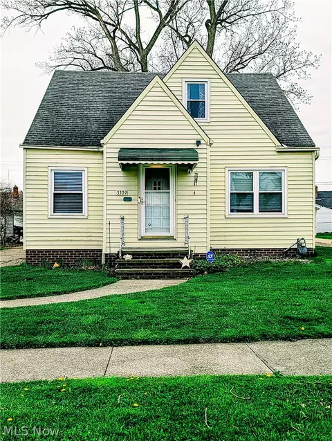 3309 Lincoln Ave, Parma, OH 44134