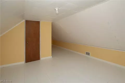 Bedroom - 81 E Dalton St, Akron, OH 44310 photo 6 of 6