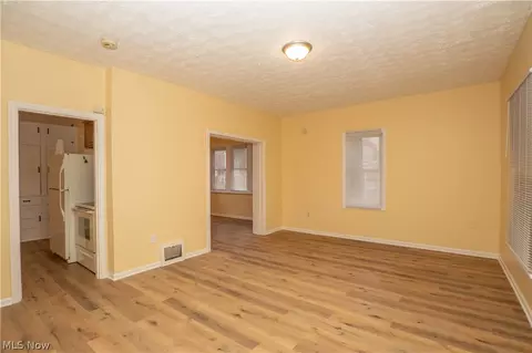 Living - 81 E Dalton St, Akron, OH 44310 photo 3 of 3