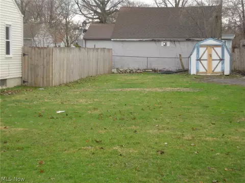 East 362 Street, Eastlake, OH 44095