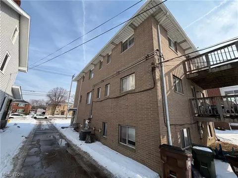6448 Ridge Rd, Parma, OH 44129 photo 9