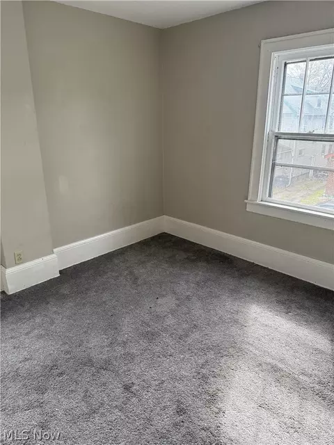 Bedroom - 49 W Salome Ave, Akron, OH 44310 photo 6 of 11