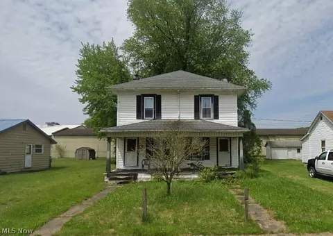 508 Martin Luther King Dr, Newcomerstown, OH 43832