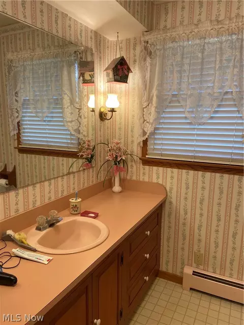 5671 E State Rd, Newcomerstown, OH 43832 photo 30