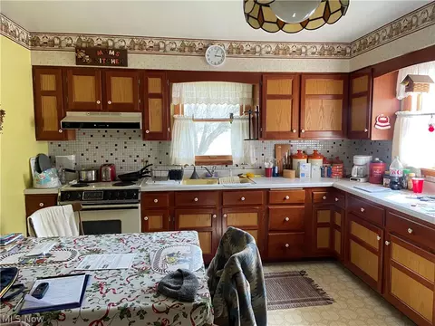 5671 E State Rd, Newcomerstown, OH 43832 photo 13