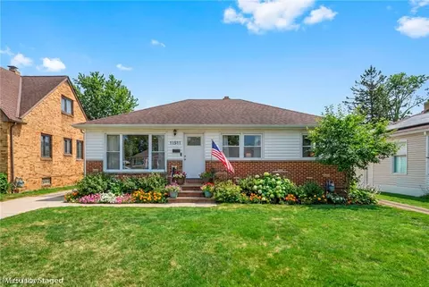 11511 Blossom Ave, Parma Heights, OH 44130