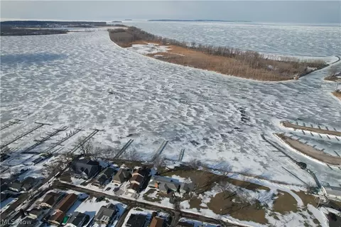 View/Area - 7631 E Downend Dr, Lakeside Marblehead, OH 43440 photo 3 of 10