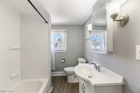 Bath - 85 Maple Dr, Hudson, OH 44236 photo 2 of 2