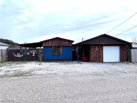 55 Thorn St, Parkersburg, WV 26101