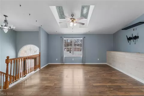 4885 Will Dr, New Franklin, OH 44319 photo 5