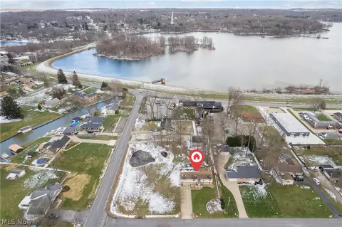 4885 Will Dr, New Franklin, OH 44319 photo 2