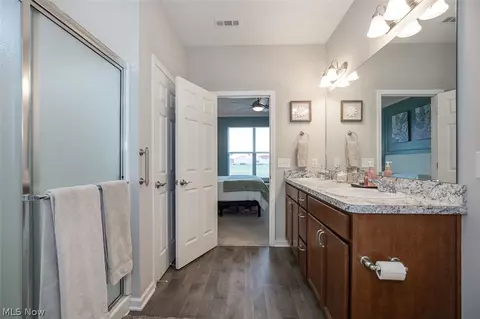 Bath - 701 Cedar Crest Dr, Elyria, OH 44035 photo 1 of 1