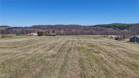 Flat Run Road, Danville, OH 43014