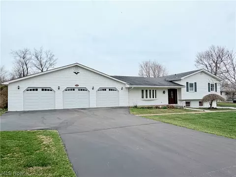 1270 Parshall Rd, Wellsville, OH 43968