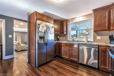 6116 Melody Rd NE, Canton, OH 44721 photo 10
