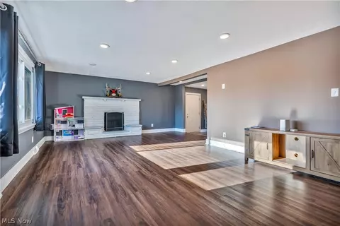 6116 Melody Rd NE, Canton, OH 44721 photo 6