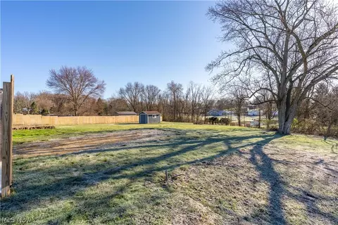 6116 Melody Rd NE, Canton, OH 44721 photo 28