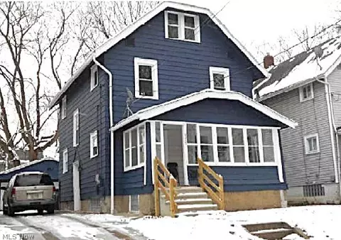 877 Hammel St, Akron, OH 44306