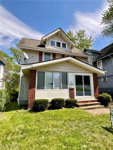 577 Rhodes Ave, Akron, OH 44307