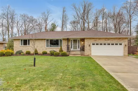 10152 Lynn Dr, North Royalton, OH 44133
