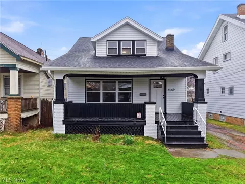 4169 W 50th St, Cleveland, OH 44144