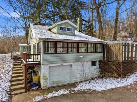 2070 Cypress Ave, Kent, OH 44240