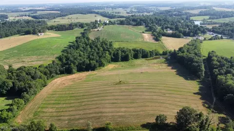 15150 Smith Rd, Wellsville, OH 43968