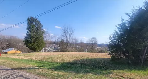 Spring Street, Beverly, OH 45715