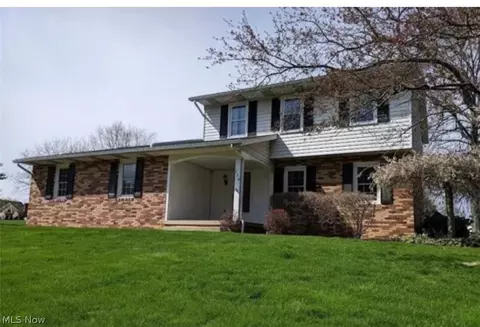 116 Briarwood Dr, Dalton, OH 44618