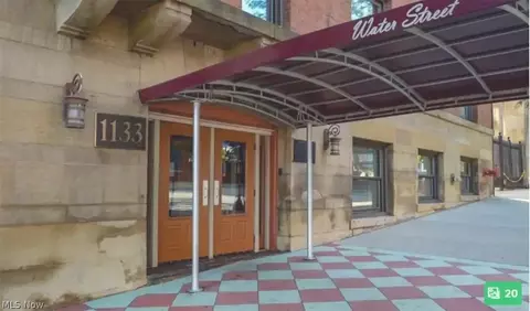 1133 W 9th St #323, Cleveland, OH 44113