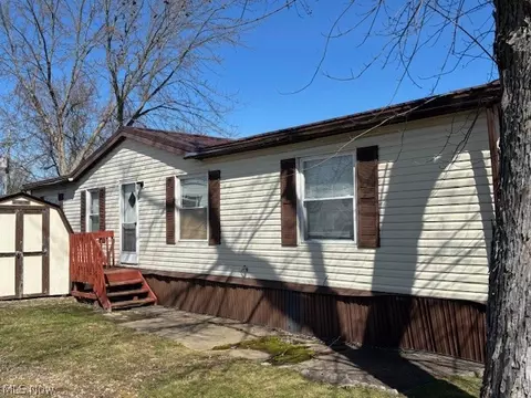 12860 Mayfield Rd #117, Chardon, OH 44024