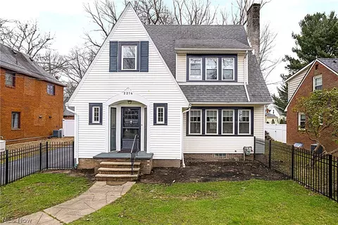 2214 Cleveland Rd, Wooster, OH 44691