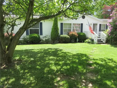 6796 Pymatuning Lake Rd, Andover, OH 44003