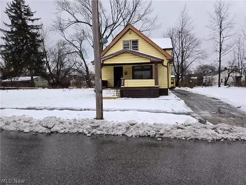 11210 Revere Ave, Cleveland, OH 44105