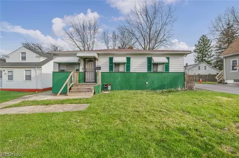 16215 Miles Ave, Cleveland, OH 44128