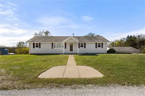 61060 Webb Heights Rd, Shadyside, OH 43947