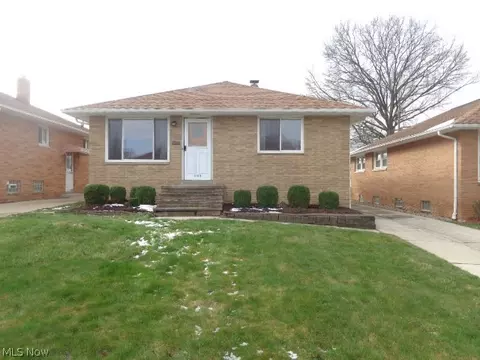 3103 Norris Ave, Parma, OH 44134
