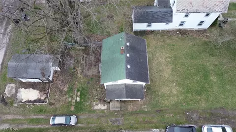 View/Area - 318 11th St, Elyria, OH 44035 photo 1 of 3