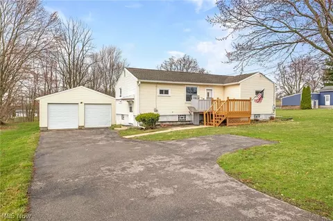 13290 Mount Eaton Rd, Doylestown, OH 44230