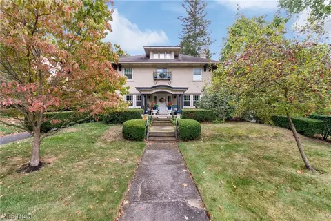 1117 Quinby Ave, Wooster, OH 44691