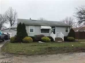 4422 Rodgers Rd, Ashtabula, OH 44004