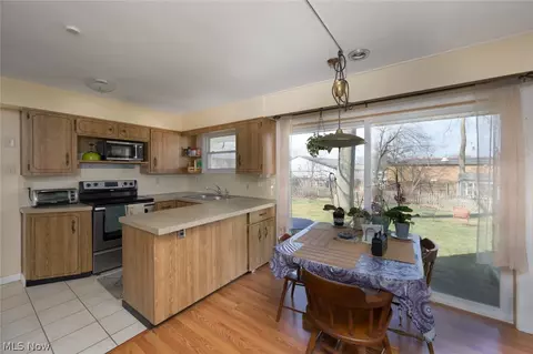 1165 Hampton Rd, Kent, OH 44240 photo 7