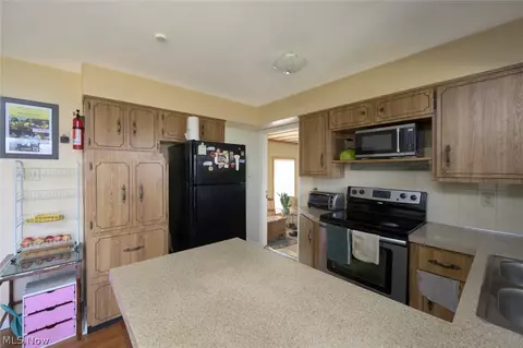 1165 Hampton Rd, Kent, OH 44240 photo 9