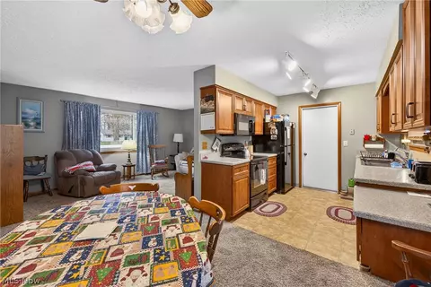 4404 Florida St, Perry, OH 44081 photo 6