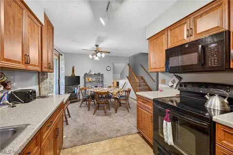 4404 Florida St, Perry, OH 44081 photo 8