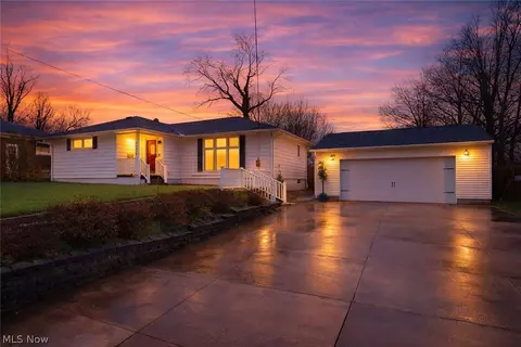366 Lansing Rd, Akron, OH 44312