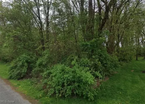 V/l Westport Drive, Akron, OH 44312
