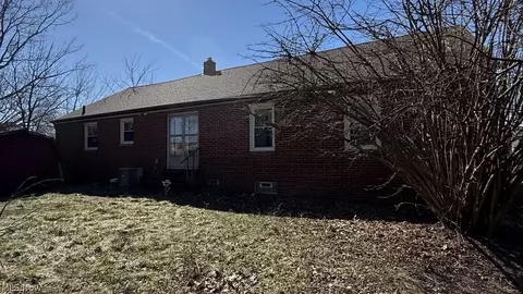 1597 E 230th St, Euclid, OH 44117 photo 22