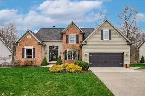 5150 Bayside Lake Blvd, Stow, OH 44224